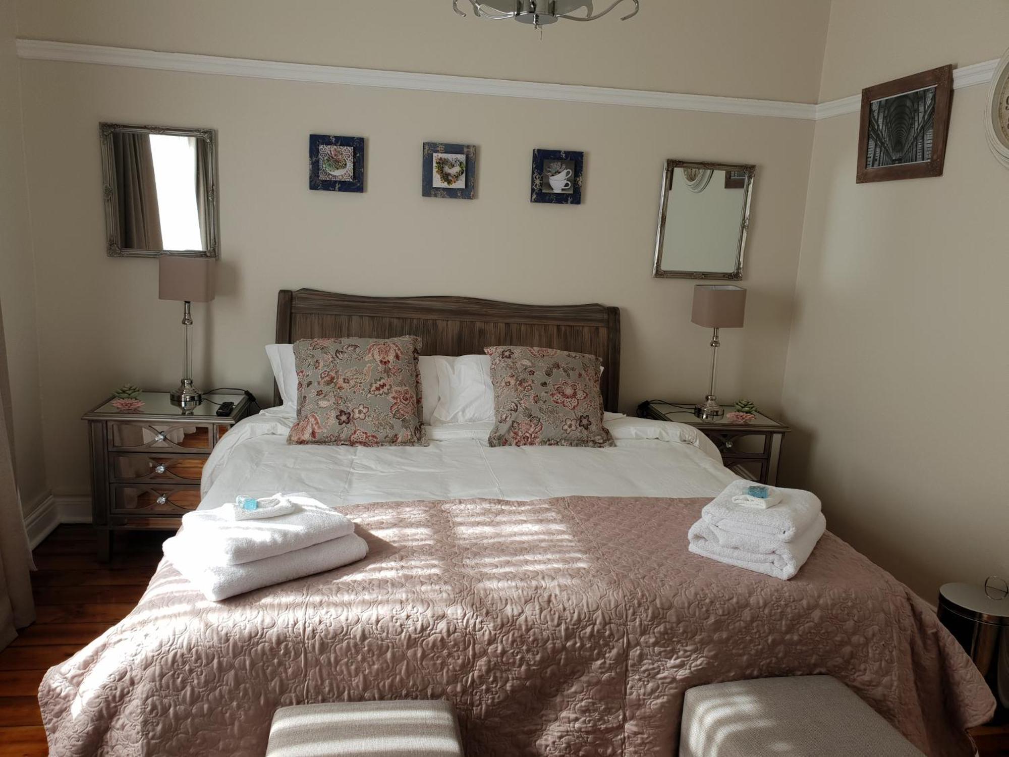 Bauhenia Guesthouse Potchefstroom Extérieur photo